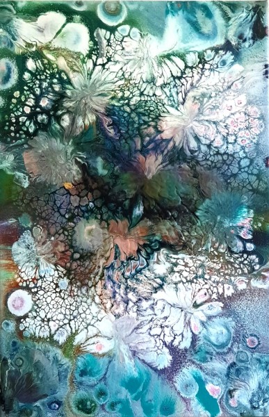 085